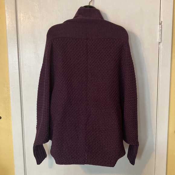 The Royal Standard Women’s Dark Purple Cardigan Sweater with Pockets - Picture 4 of 6